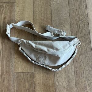 BEIS - The Sport Pack